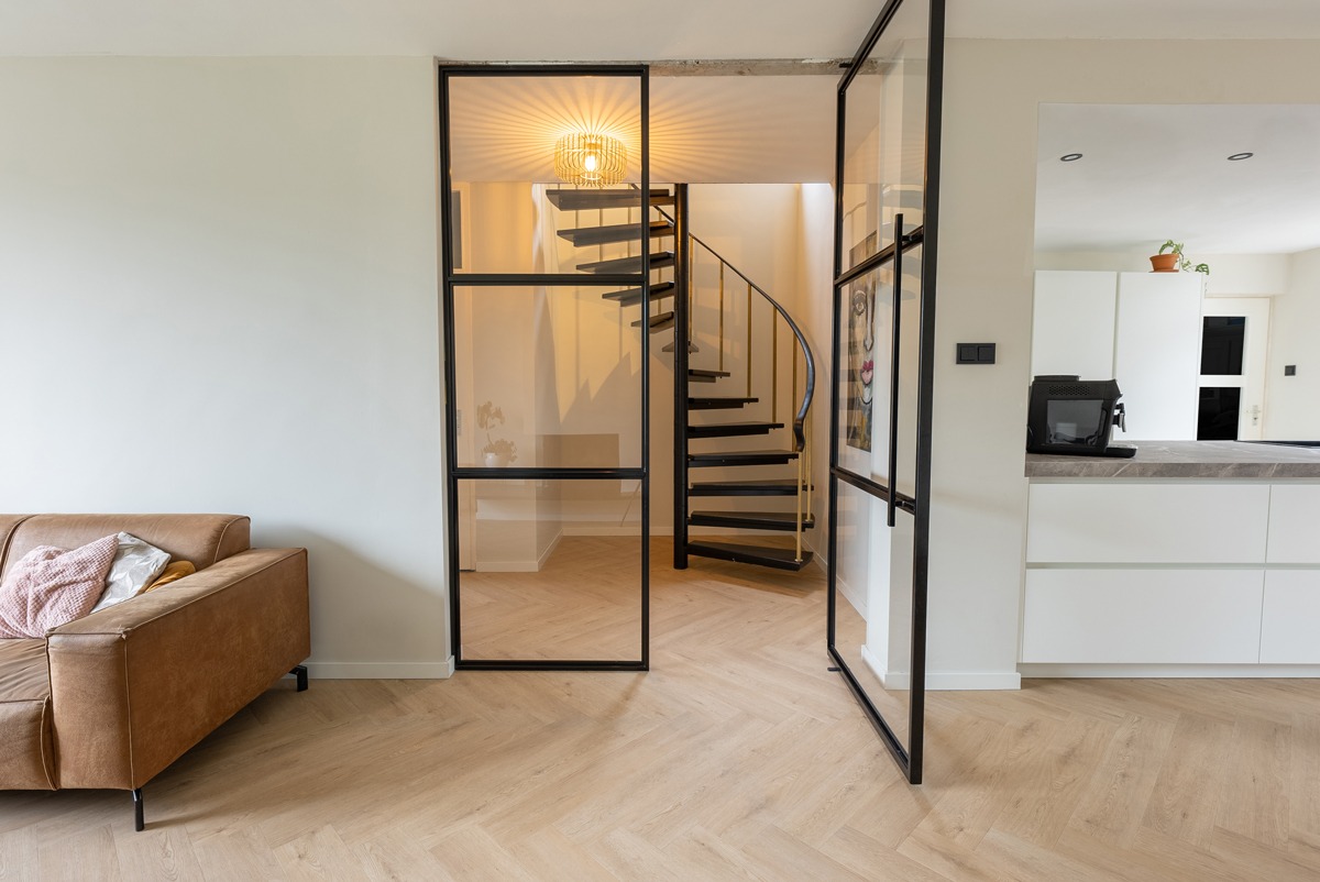 Floer Walvisgraat Click PVC – Gaia Grijsbeige - Afbeelding 13